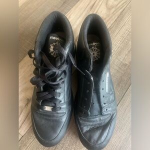 Reebok Classic black and silver sneakers size 9. Preowned